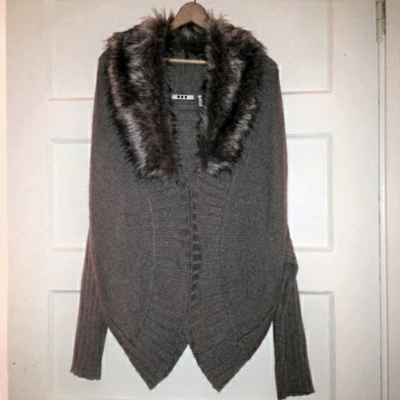 Three Dots Sweaters - Three Dots Sophie Faux Mink Collar Cocoon Cape Cardigan Oversized Sweater